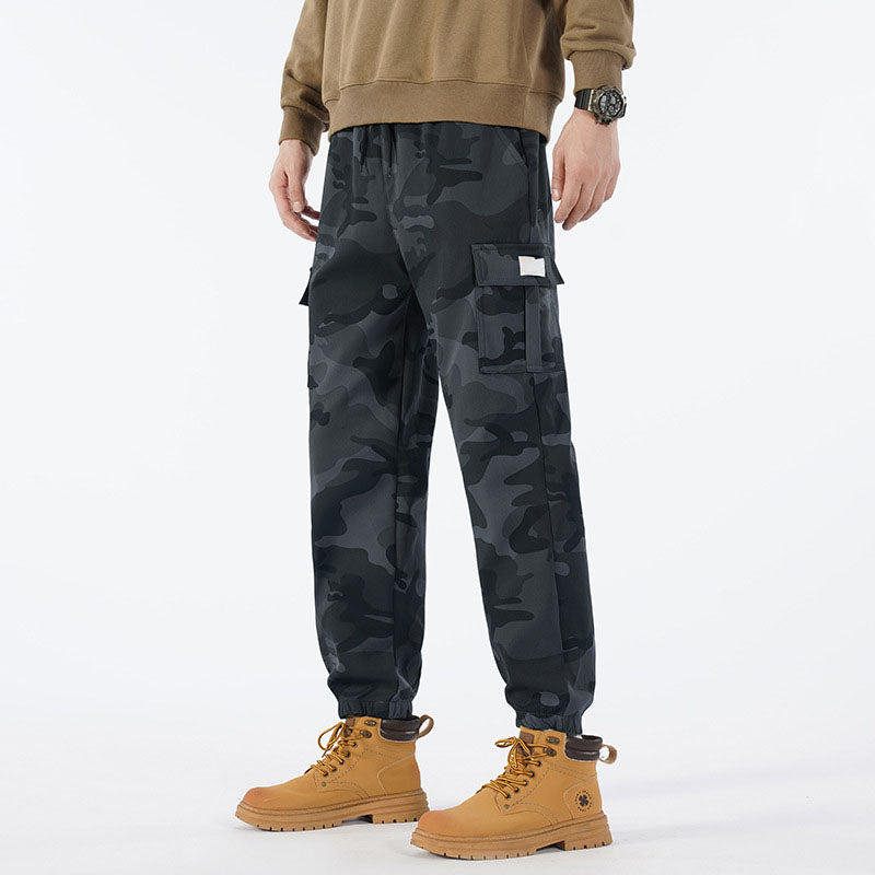 Men's camouflage cargo pants