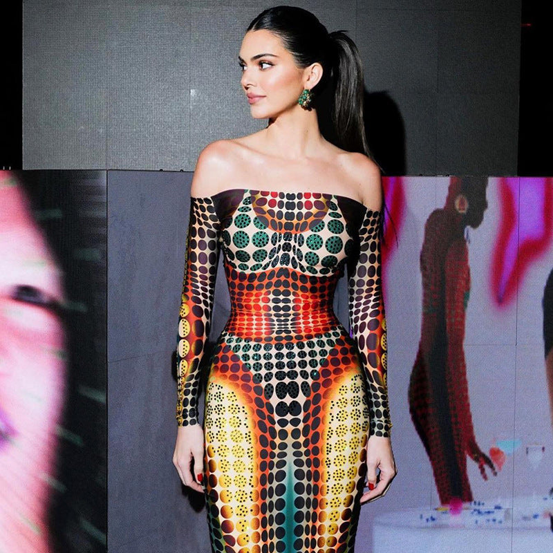 Long-sleeved off-shoulder printed fitted dress