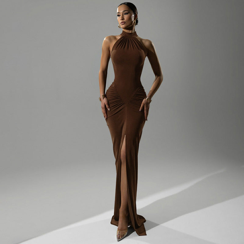Sleeveless Pleated Dress with Slit