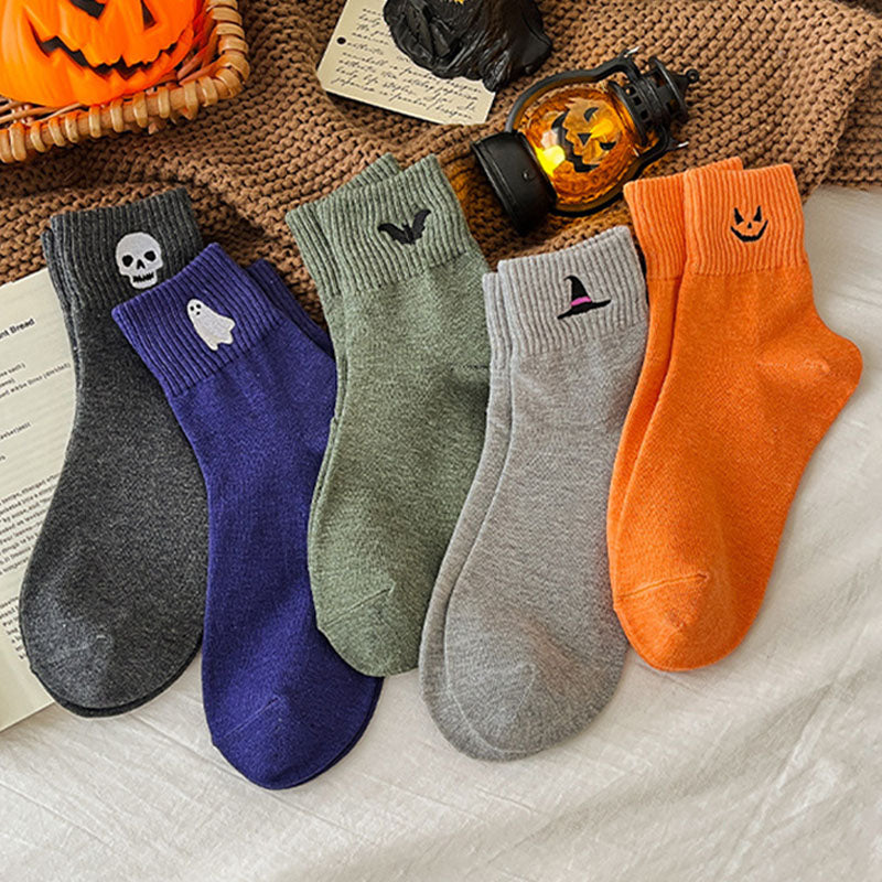 Halloween-themed cartoon thickened mid-calf socks