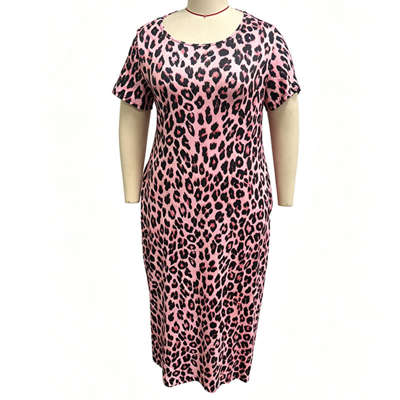 Plus-size leopard print round-neck dress