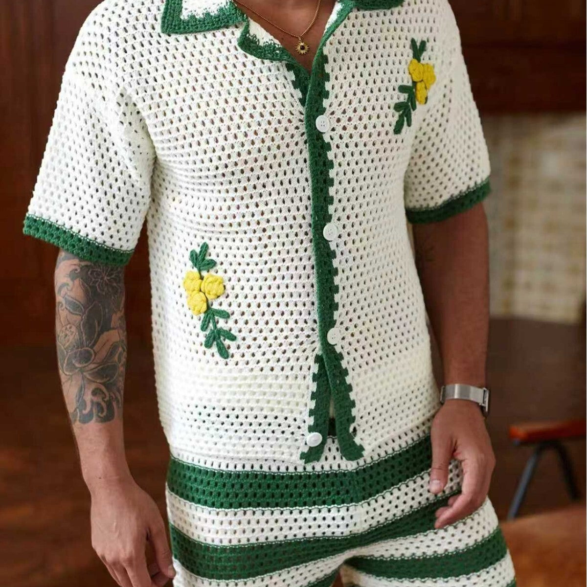 Men's Suit Collar Short-Sleeve Embroidered Knit Top and Shorts Set