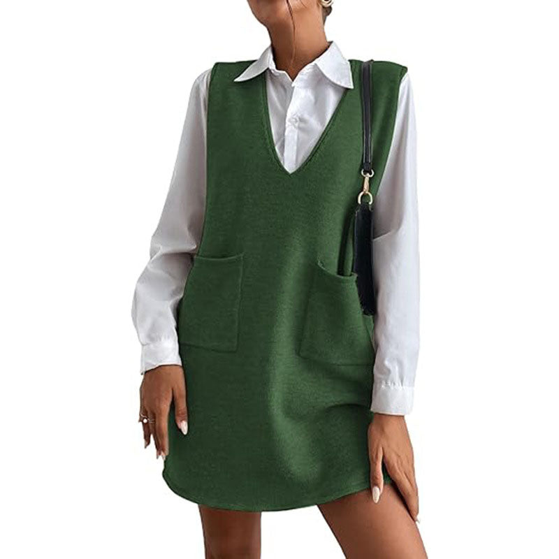 Loose V-neck pinafore dress