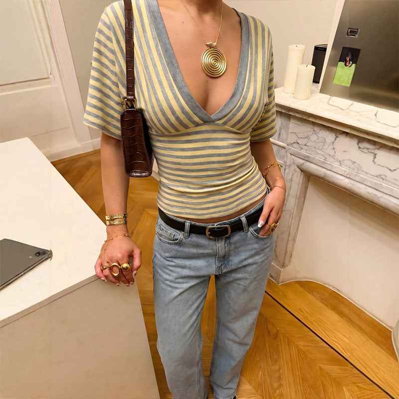 Retro striped V-neck fitted T-shirt