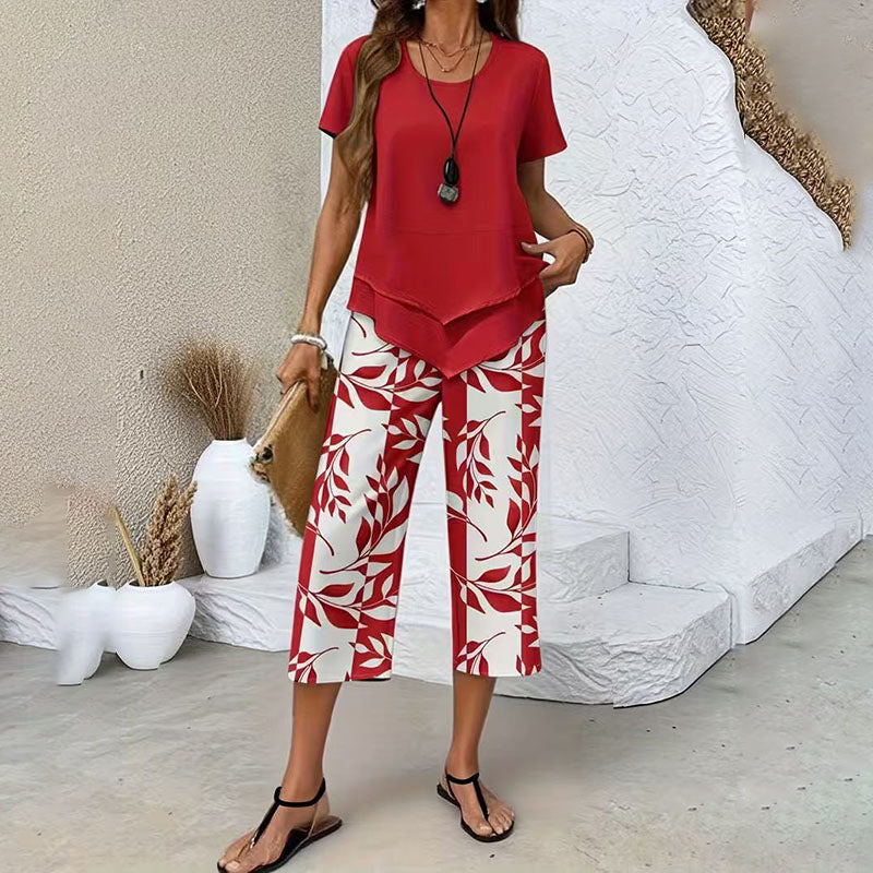 Layered-look hem T-shirt and leaf-print cropped pants set