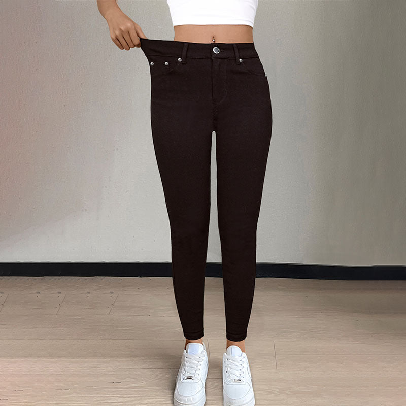 High-waisted stretchy skinny jeans