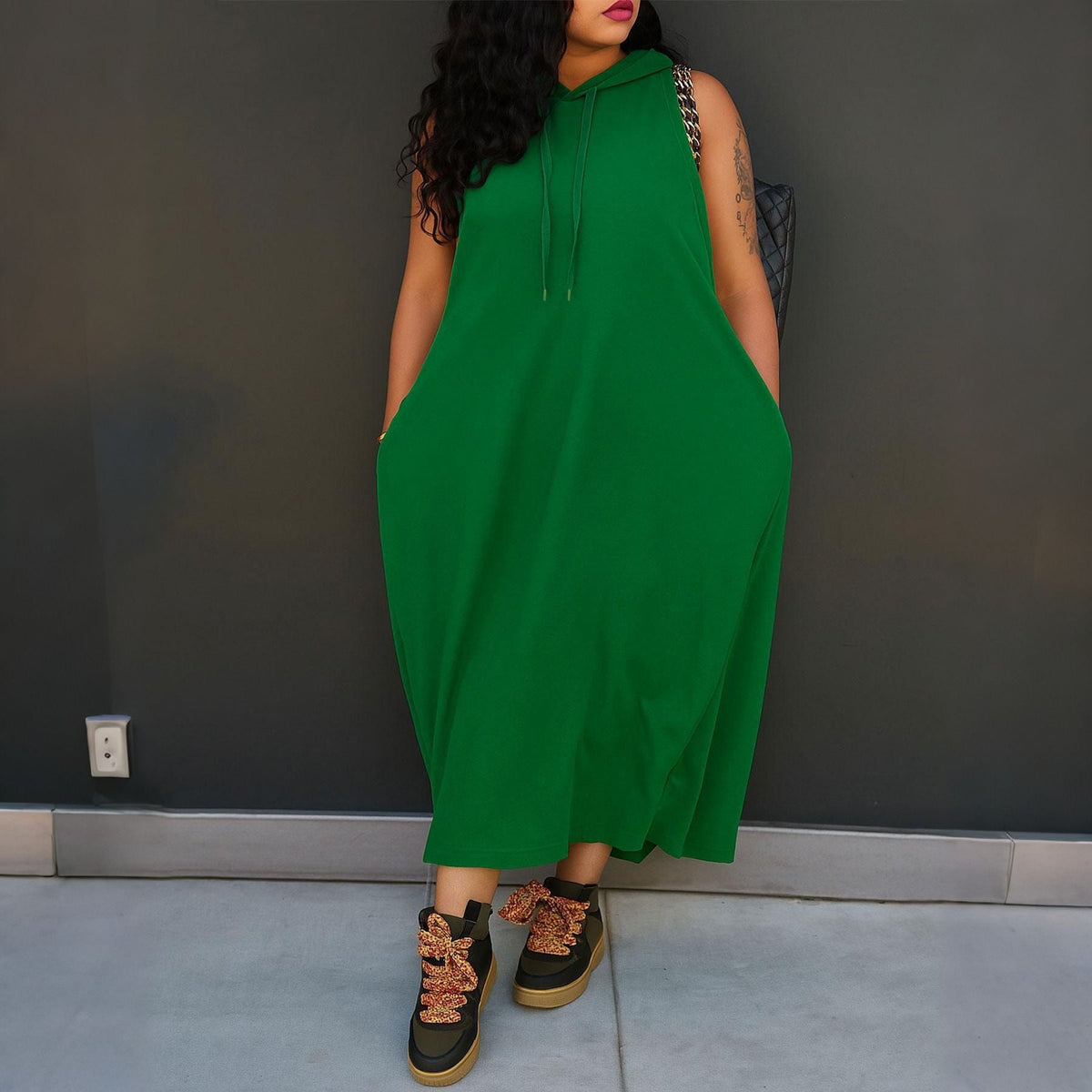 Sleeveless hooded loose-fitting dress