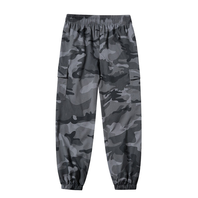 Men's camouflage cargo pants